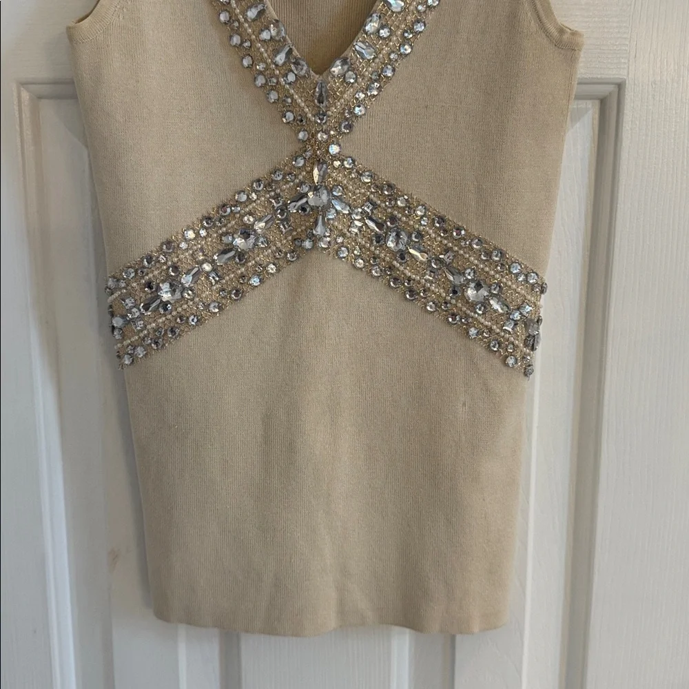 Caché Vintage Cream Silk Blend Very Embellished V-Neck Bodycon Top - Picture 2 of 11